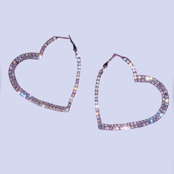 Clear Sparkle Rhinestone Heart Hoop Earrings - Picture 3 of 4